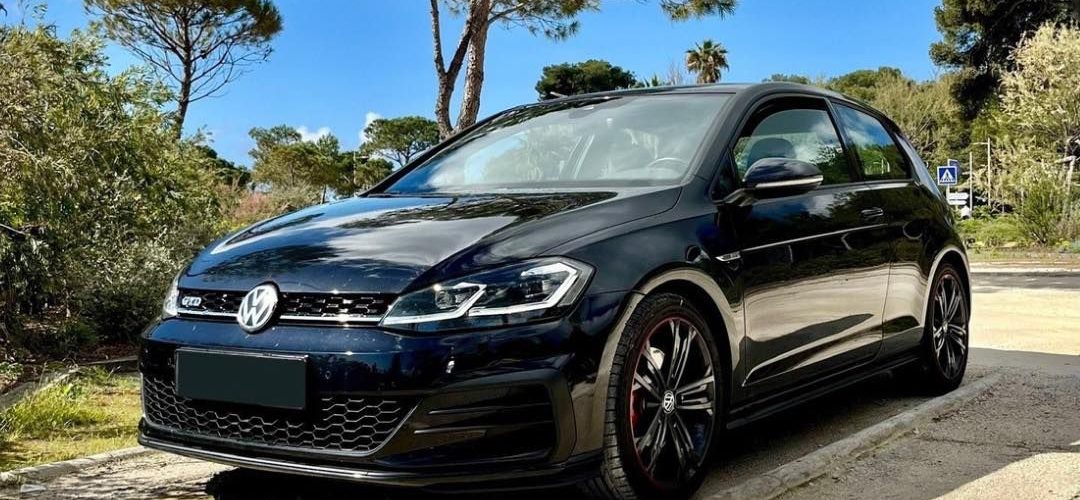 Mandataire auto vs concessionnaire : lequel choisir pour payer moins cher ?